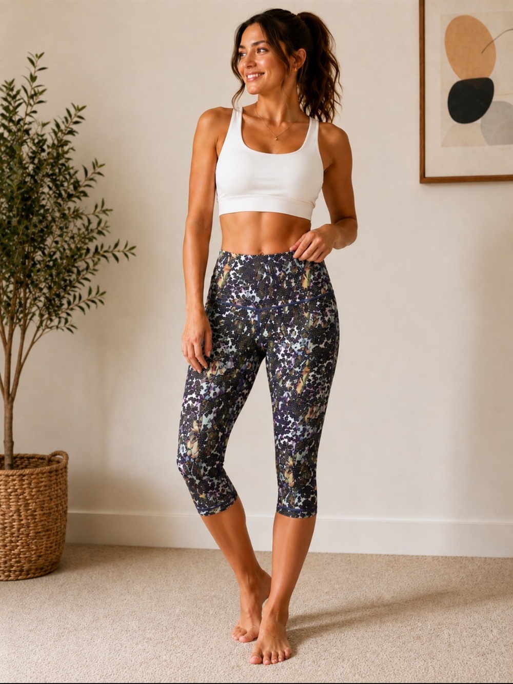 Lululemon Women’s Purple Floral Active Capri Leggings